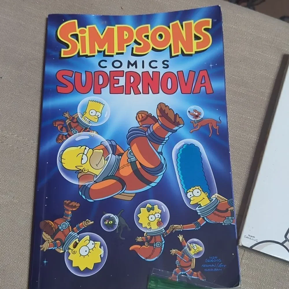 Simpsons Comics Supernova,1990‎ Simpsons Plush Bart, Maggie, stickers, minis